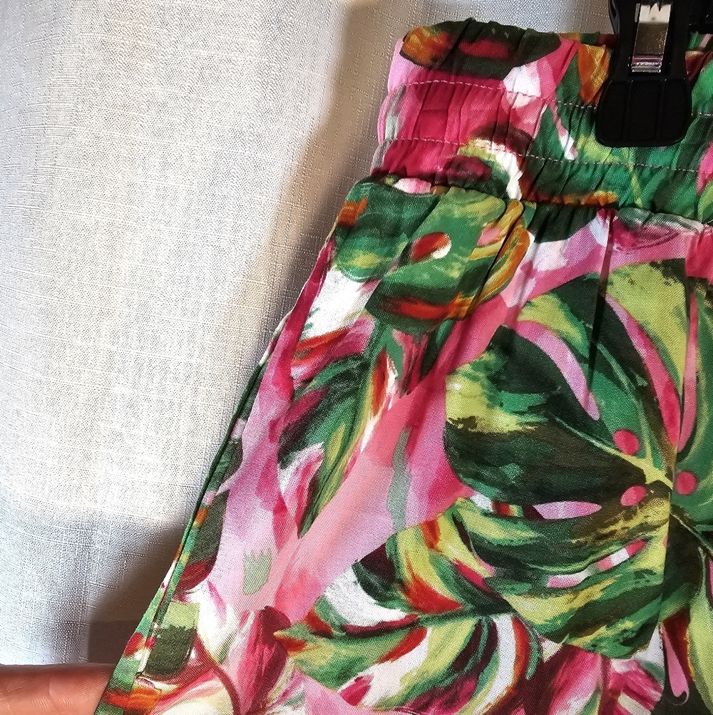 2/$20 Nwt Caribbean Joe M Elastic Drawstring Tropical Shorts - Picture 6 of 7